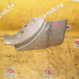 Накладка 5-й двери Toyota RAV4 ACA30 R 76805-42010