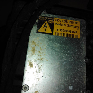 Фара Mercedes R-Class W251/V251 '2006-2010 лев A2518202561