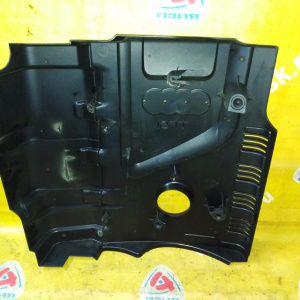 Накладка декоративная на двс Audi CDHB/CDNC A4 B8/8K2 '2007-2015 EA888 gen2 1.8 TFSI 2.0 TFSI (без эмблемы) 06J103925L