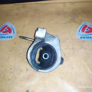 Подушка двигателя Nissan VQ20/VQ25/VQ30 Cefiro A32/A33 алюминий, ДЕФЕКТ перед, прав