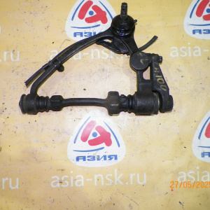 Рычаг Toyota KZH106/KZH116/KZH126/LH109/LH118/RZH119/KCH16/VCH16/VCH28/KCH46 Hiace перед, лев в Люфт в шаровой.Тонкий под ABS. 4WD