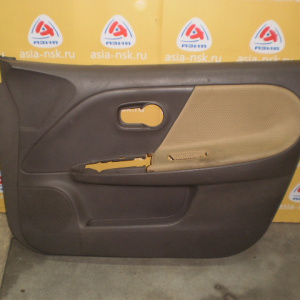 Обшивка двери Nissan Note E11 перед, прав