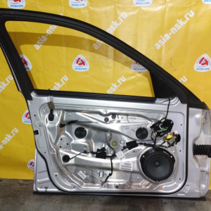 Дверь боковая Mercedes C-Class W204 перед, лев в сборе, серебро 775U A2047205900 '2008