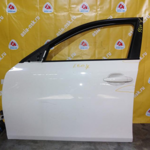 Дверь боковая BMW 5-Series E60 перед, лев в сборе (дефект, загнут угол) 41517202339