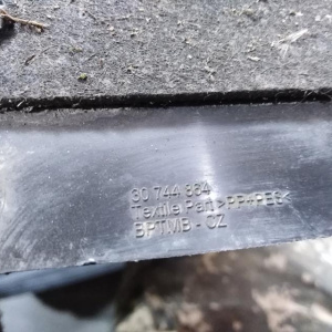 Подкрылок Volvo S60/V60 FS/FW '2010-2013 перед, прав 31353519