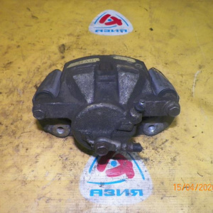 Суппорт Toyota AZE156 Blade перед, прав 63-25