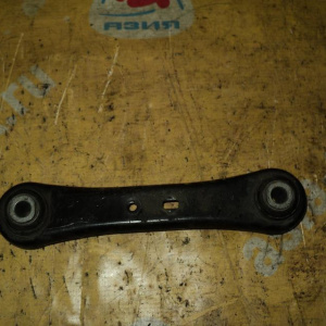 Рычаг Volvo AS/FW/BW S80/V60/V70 '2007-2015 R н L=R косточка 6G91-5K743 31262128
