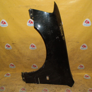 Крыло TOYOTA Progres JCG10 перед, лев