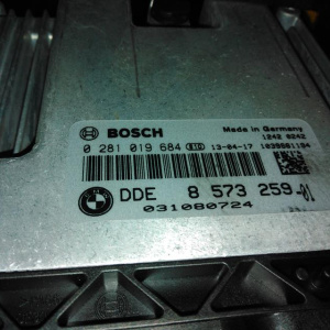 Блок управления двс BMW 3-Series F30 N47D20C '2014 DDE 701 Bosch 0281019684 13618573259