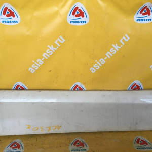 Накладка на дверь Toyota Estima ACR30 перед, прав 76913-28030
