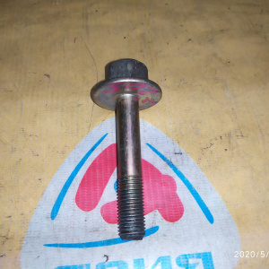 Болт шкива коленвала Subaru Forester EJ205 ключ на 22