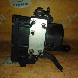 Блок ABS Jeep Cherokee/Liberty KJ ABS+EBD 56044240AA P52128675AA