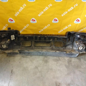 Бампер Jeep Cherokee/Liberty KJ '2001-2005 перед в сборе (туманки, белые поворотники)