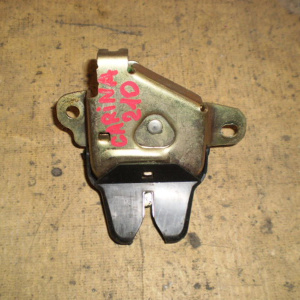 Замок крышки багажника Toyota Carina/Corona Premio ST210