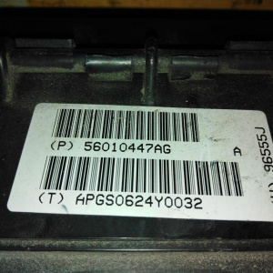 Блок предохранителей Jeep Cherokee/Liberty KJ EKG 3.7L V6 4WD 4AT 56010447AG '2001-2007