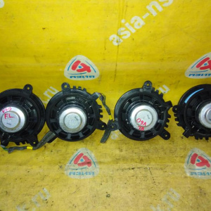 Динамик Volvo 30657445 S60/V60 FS/FW F комплект 4 шт. 2 Ом