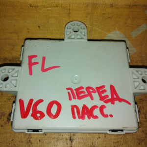 Блок комфорта Volvo S60/V60 FS/FW в дверь пассажира F 31334483