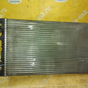 Радиатор охлаждения Volkswagen 9N3 Polo BUD AT AC 6Q0121253Q 6Q0121253R