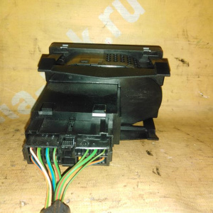 Переключатель света Ford Focus 2 CAP RHD-правый руль (без туманок) 4M5T-13A024-FA 1312824