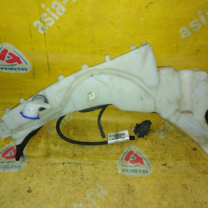 Бачок омывателя Ford Focus 2 CAP/DA3 Hatchback +1 насос 2 выхода+датчик 4M51-13K163-BF '2004-