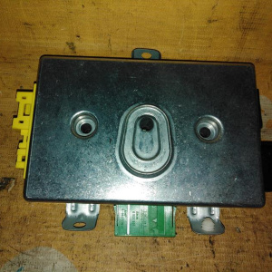 Блок комфорта BMW 5-Series E60 в двери пассажира F 61356963014