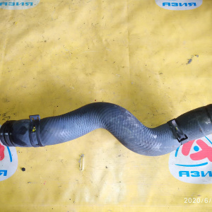 Патрубок  радиатора Nissan Skyline V36 VQ25 R в F верх