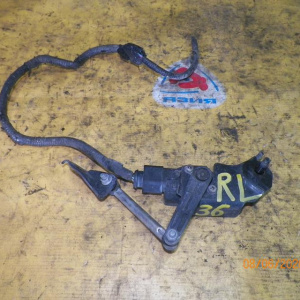 Датчик уровня кузова Nissan Skyline V36