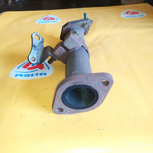 Глушитель Mazda Bongo SK22V R2-E 2WD приёмная труба ( первая часть после коллектора )