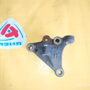 Крепление подушки ДВС Honda K24A/K24Z3 Accord CU2 чугун на лобовину перед, прав R40
