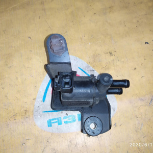 Клапан вакуумный Toyota 192000-3041 Corolla AE100 4A-FE/5A-FE