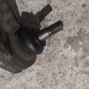 Рычаг SUZUKI TD54W/TD94W/TDA4W Escudo/Grand Vitara перед, лев дефект сайленблока