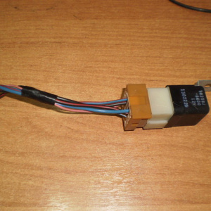 Реле Mazda Bongo SK 582592-6600