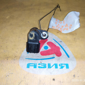 Датчик скорости Honda 28810-PCJ-014 Civic/Accord/Odyssey EU1/ES1/CF4/RA6 D15B/F18B/F20B/H23A н F CVT 3 конт., передний нижний ( короткий ) SLYA/MLYA