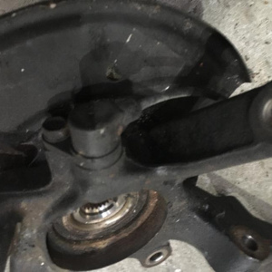 Ступица Nissan B15/Y11/G10 Sunny/Wingroad/Bluebird Sylphy перед, лев ABS 4/114 Голая (old)