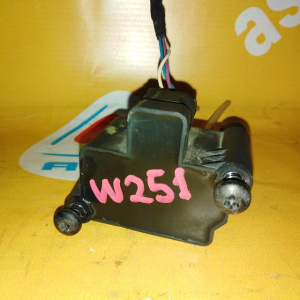 Блок клапанов подвески Mercedes R-Class W251/V251 A2513200158