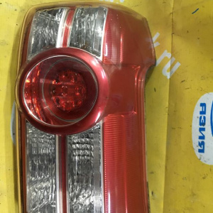 Стоп TOYOTA 46-16 R Raum NCZ20 дефект стекла