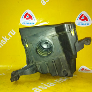 Корпус воздушного фильтра Volvo S40 MS B4204S3 1.6-2.0L 7M51-9600-AF 31261507 '2004-2012