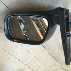 Зеркало TOYOTA Voltz ZZE136 5к. R