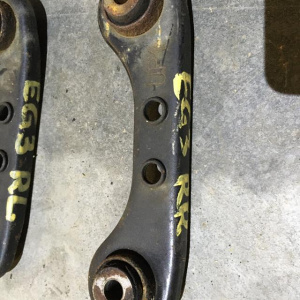 Рычаг HONDA EG3 зад, прав