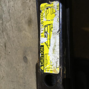 Домкрат Toyota Granvia VCH10 09111-26100 1450 кг