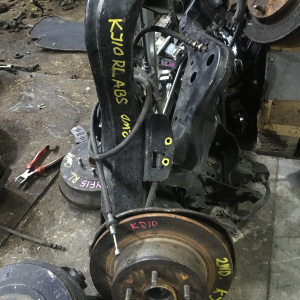 Ступица Nissan J10/J10E Dualis/Qashqai зад, лев 2WD с рычагом, 55502JG000, 43202JG000