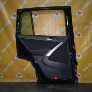 Дверь боковая Volkswagen Tiguan 5N1 '2008 зад, лев в сборе, молдинг 5N0833055A