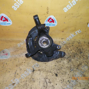 Ступица TOYOTA ACV30 перед, лев ГОЛАЯ