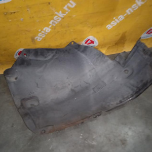 Подкрылок Opel Astra H A04 перед, лев задняя часть 13125604