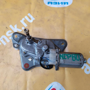 Моторчик привода дворниками TOYOTA Ist NCP60 R