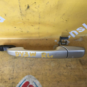 Ручка двери Mazda Demio DY3W зад, лев