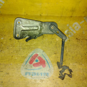 Датчик уровня кузова Mercedes E-Class W212/S212 перед, лев с тягой и креплением спереди слева A0045429918