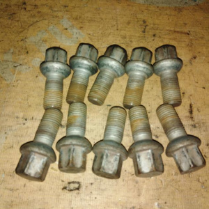 Шпилька колесная Mercedes W204/W211/W219/C219/W212 C-Class 10 шт. комплект, под литьё A2114010370, A0009904907