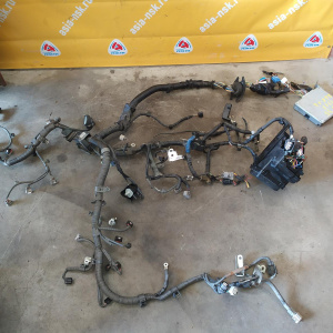 Коса ДВС Toyota 2GR-FE Harrier GSU35 4WD a/t U151F + компьютер 89661-48810