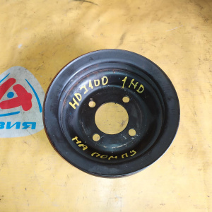 Шкив помпы Toyota Land Cruiser HDJ100 1HD-FTE